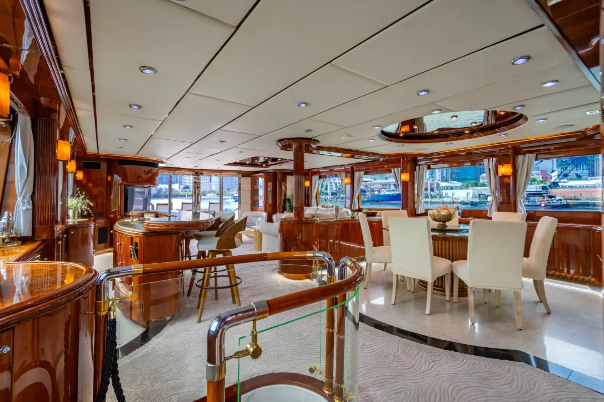 105ft Aqua Yacht Miami cruising on Biscayne Bay Star Island views