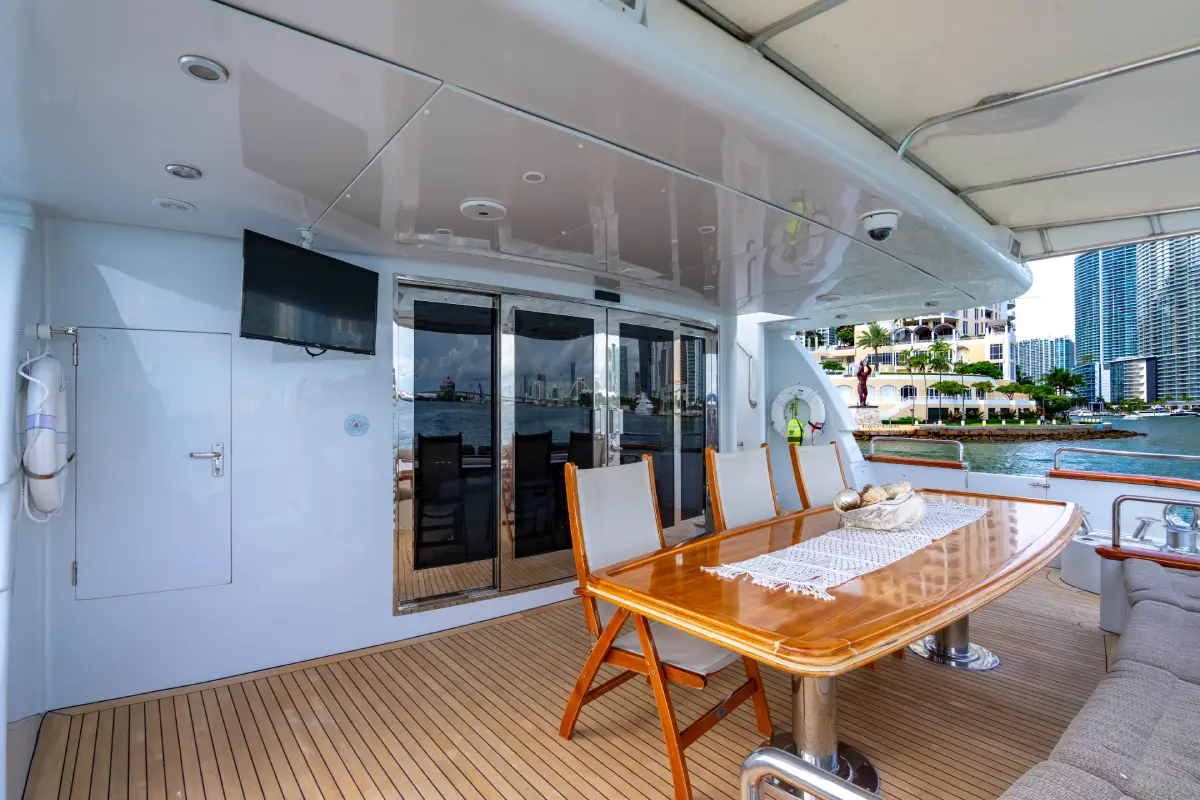 105ft Aqua Yacht Miami bar area drinks setup private yacht charter