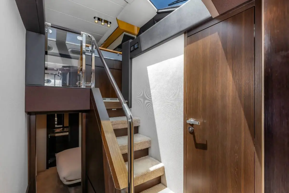 70ft Azimut Flybridge Miami swim platform on Biscayne Bay