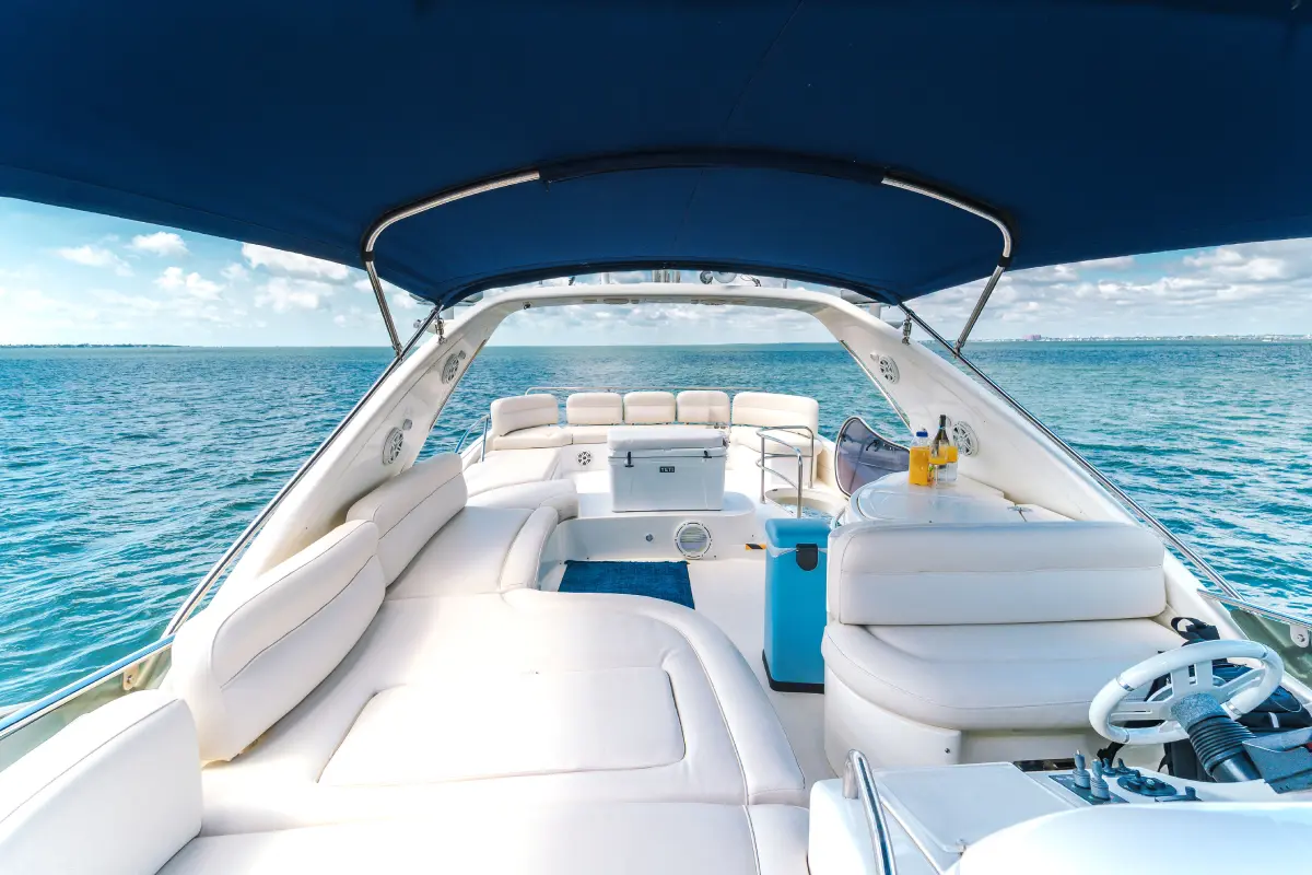 65ft Sea La Vie Azimut Flybridge Miami master stateroom below deck