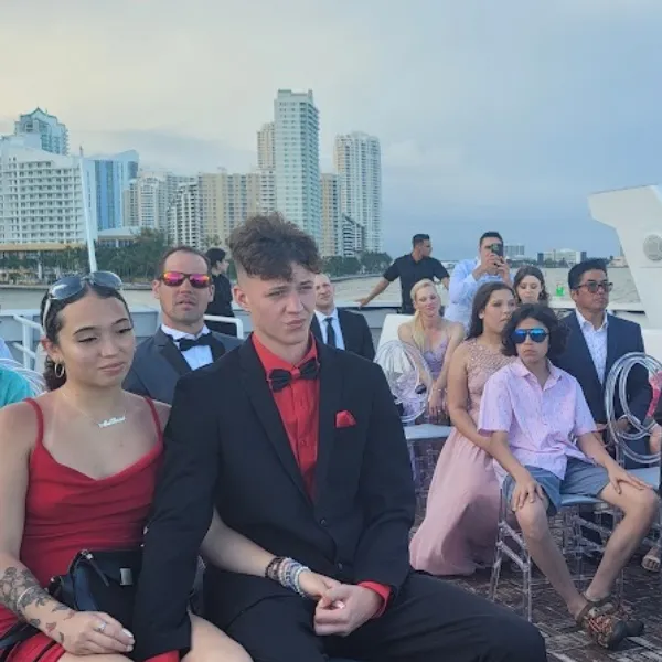Wedding reception on a luxury yacht in Miami